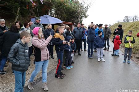 Odprtje odseka asfaltirane javne poti v naselju Velika Lašna (2)